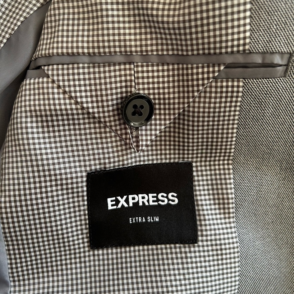 Express Gray Men's Suit - Picture 6 of 10